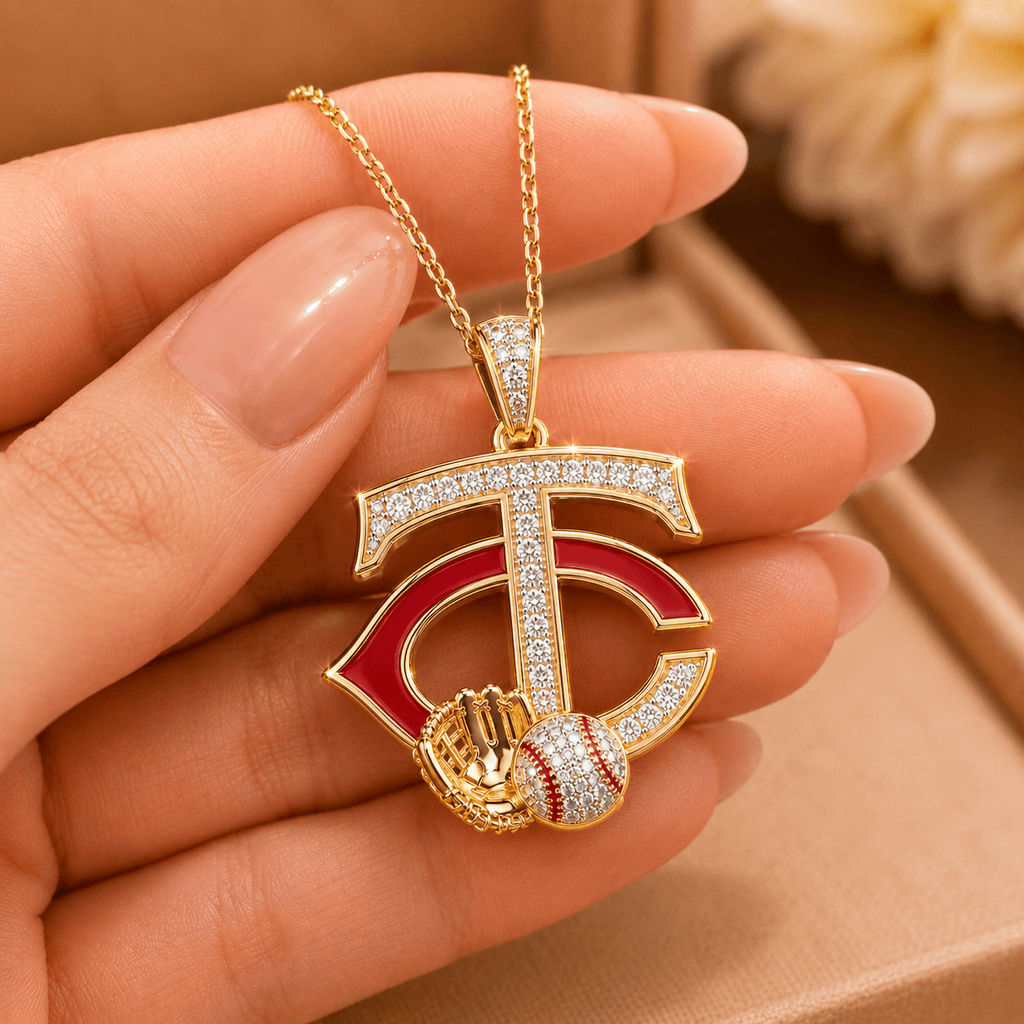 MNST Solid Gold Chain with Diamond Pendant BMD